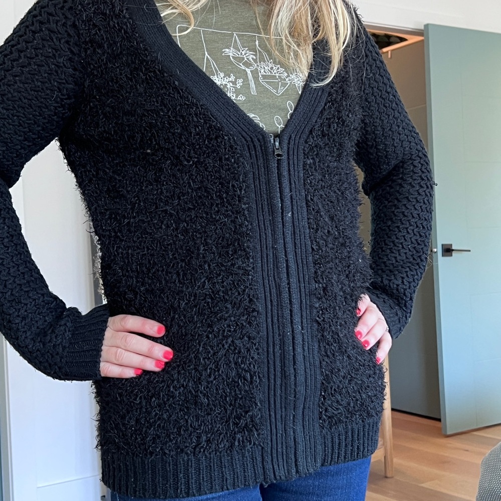 Zip up fluffy cardigan